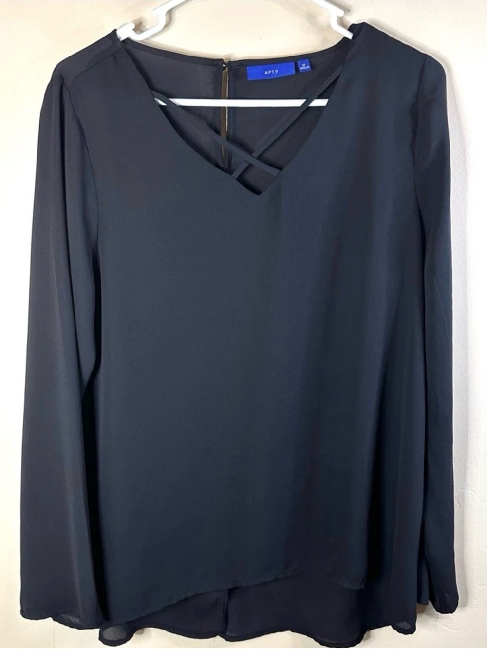 APT. 9 Black Crisscross V‑Neck Blouse • Size M • Long Sleeve Dressy Top
